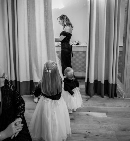 millbridge-court-surrey-wedding-photographer