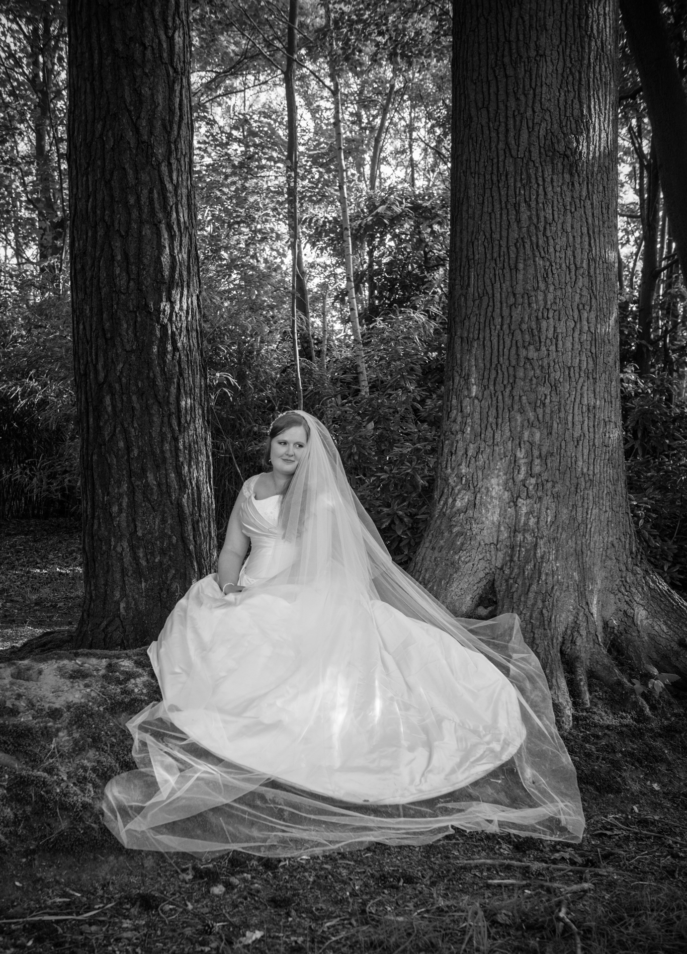Yew-Lodge-Wedding-Photographer