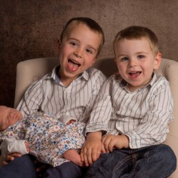 family-portrait-photographer-east-grinstead