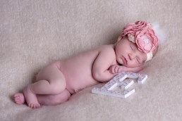 newborn-baby-photography-east-grinstead